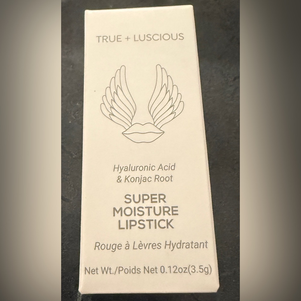 True + Luscious Cream Lipstick
